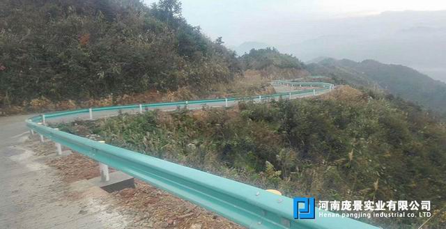 农村公路波形丝瓜官网入口污.jpg