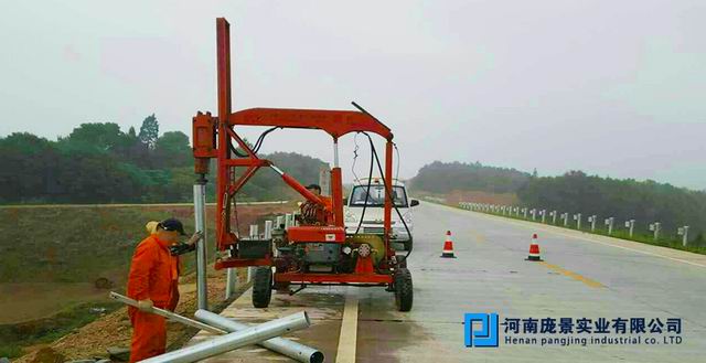 公路波形丝瓜官网入口污安装流程.jpg