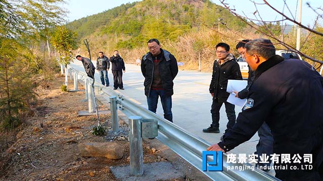 乡村路丝瓜官网入口污.jpg