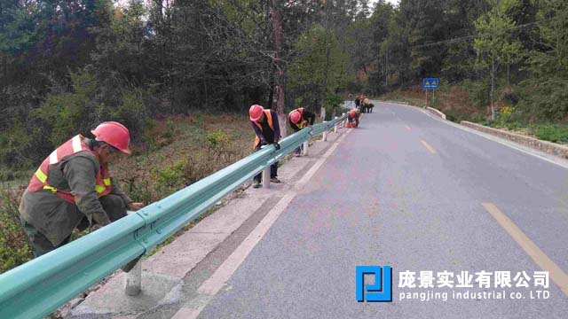 丝瓜官网入口污板.jpg