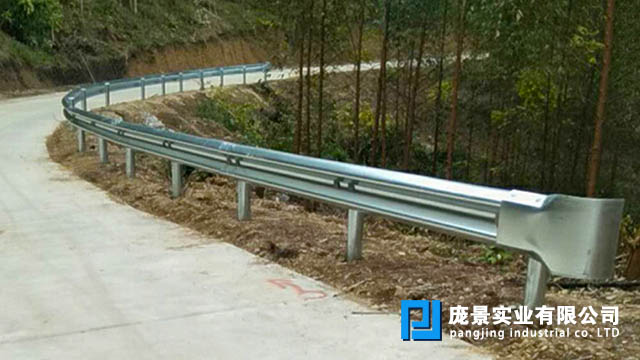 双波防撞丝瓜官网入口污.jpg